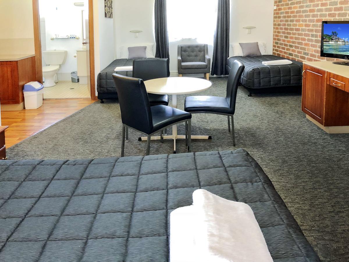 Leeton Heritage Motor Inn Esterno foto